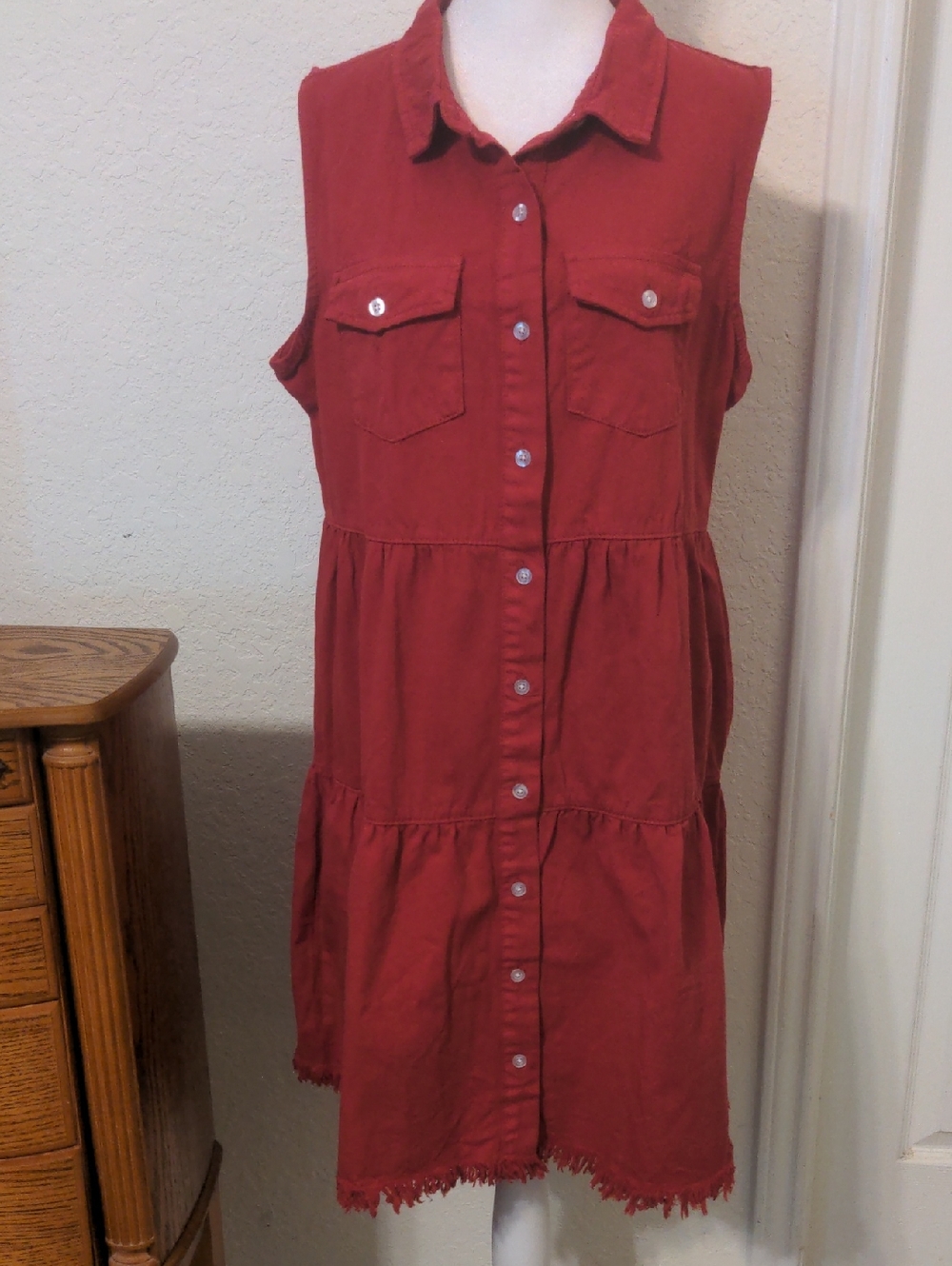 Luvamia Women's Red Sleeveless Layered Ruffle Frayed Hem Dress Size M NWT